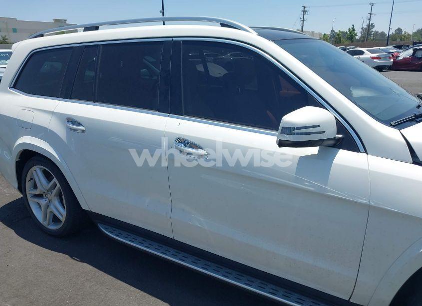 Photo 13 of 2015 Mercedes-benz Gl 550 4MATIC (VIN 4JGDF7DE2FA468258)