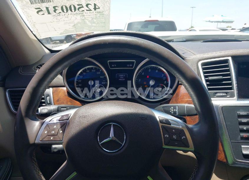 Photo 7 of 2015 Mercedes-benz Gl 550 4MATIC (VIN 4JGDF7DE2FA468258)