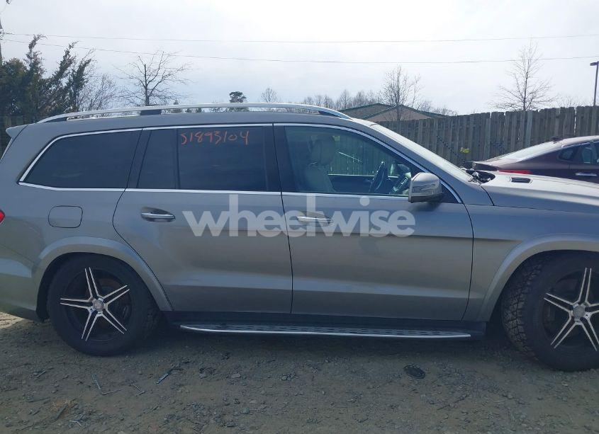 Photo 14 of 2015 Mercedes-benz Gl 550 4MATIC (VIN 4JGDF7DE2FA488946)