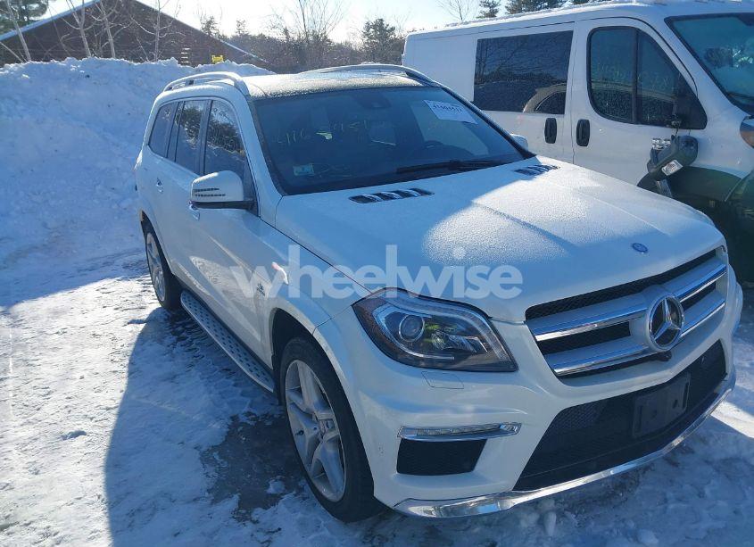 Photo 6 of 2015 Mercedes-benz Gl 550 4MATIC (VIN 4JGDF7DE2FA588593)