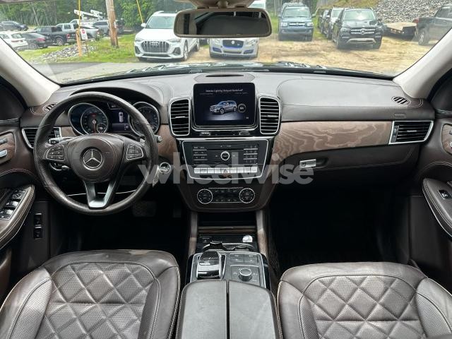 Photo 10 of 2019 MERCEDES-BENZ GLS 550 4MATIC N/A (VIN 4JGDF7DE2KB207961)