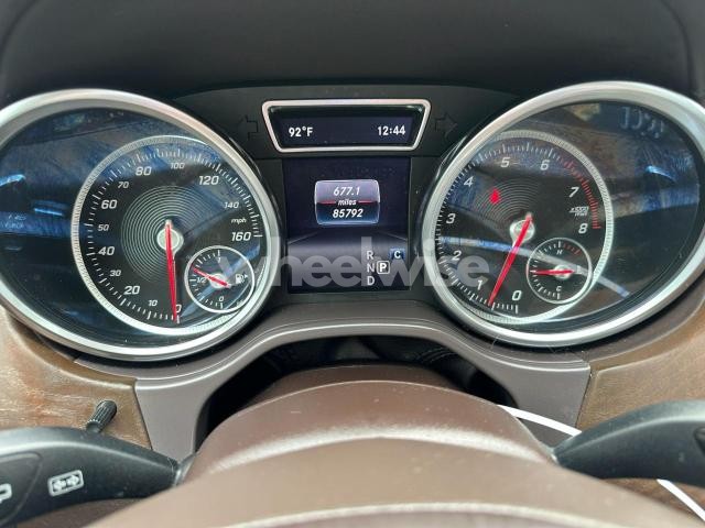 Photo 2 of 2019 MERCEDES-BENZ GLS 550 4MATIC N/A (VIN 4JGDF7DE2KB207961)