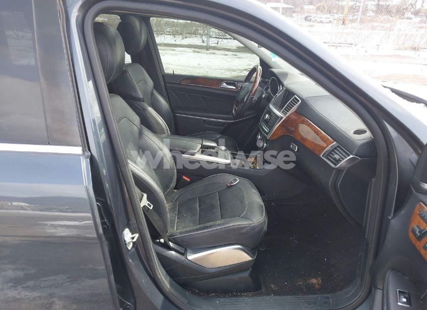 Photo 5 of 2014 Mercedes-benz Gl 550 4MATIC (VIN 4JGDF7DE3EA321574)