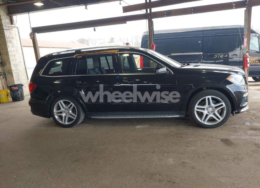 Photo 14 of 2014 Mercedes-benz Gl 550 4MATIC (VIN 4JGDF7DE3EA329609)