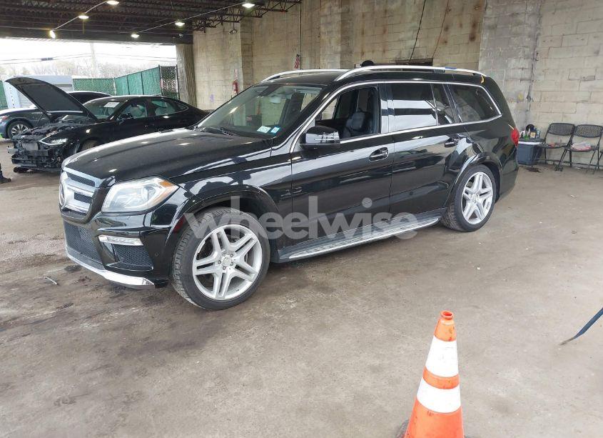 Photo 2 of 2014 Mercedes-benz Gl 550 4MATIC (VIN 4JGDF7DE3EA329609)