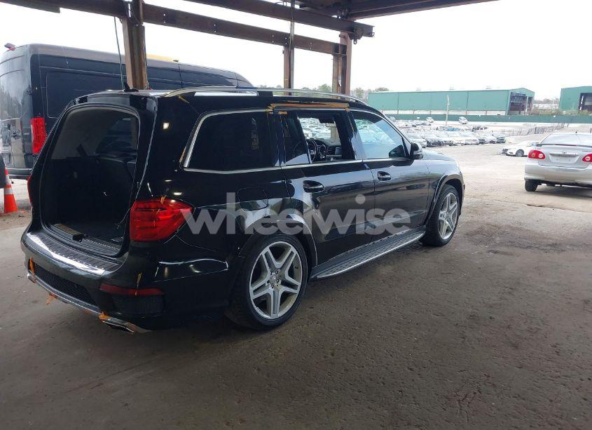 Photo 4 of 2014 Mercedes-benz Gl 550 4MATIC (VIN 4JGDF7DE3EA329609)