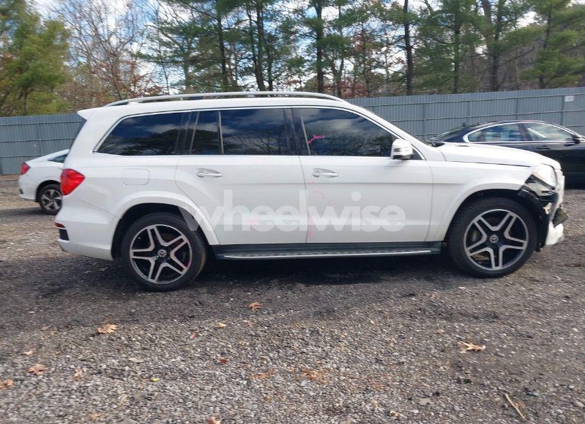 Photo 13 of 2014 Mercedes-benz Gl 550 4MATIC (VIN 4JGDF7DE4EA317856)