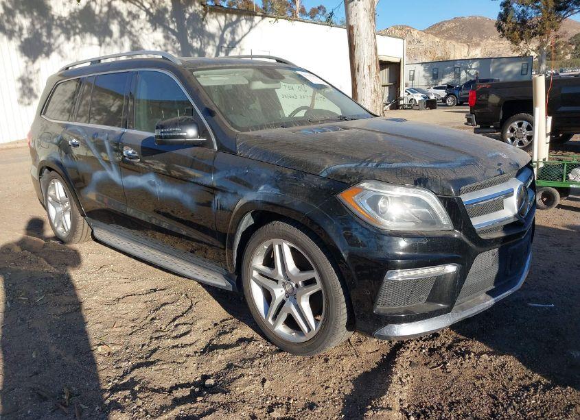 2015 Mercedes-benz Gl 550 4MATIC (VIN 4JGDF7DE5FA455424) main photo