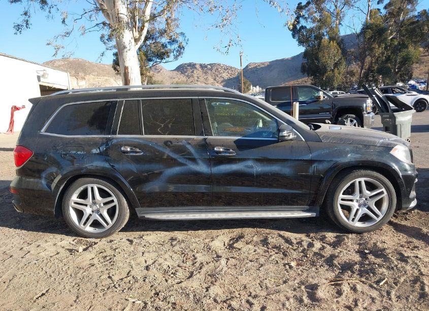 Photo 14 of 2015 Mercedes-benz Gl 550 4MATIC (VIN 4JGDF7DE5FA455424)