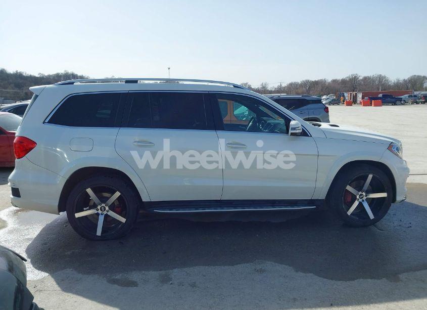 Photo 13 of 2014 Mercedes-benz Gl 550 4MATIC (VIN 4JGDF7DE6EA349028)