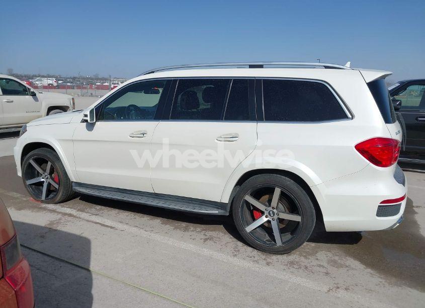 Photo 14 of 2014 Mercedes-benz Gl 550 4MATIC (VIN 4JGDF7DE6EA349028)