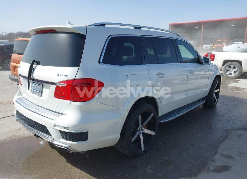 Photo 4 of 2014 Mercedes-benz Gl 550 4MATIC (VIN 4JGDF7DE6EA349028)