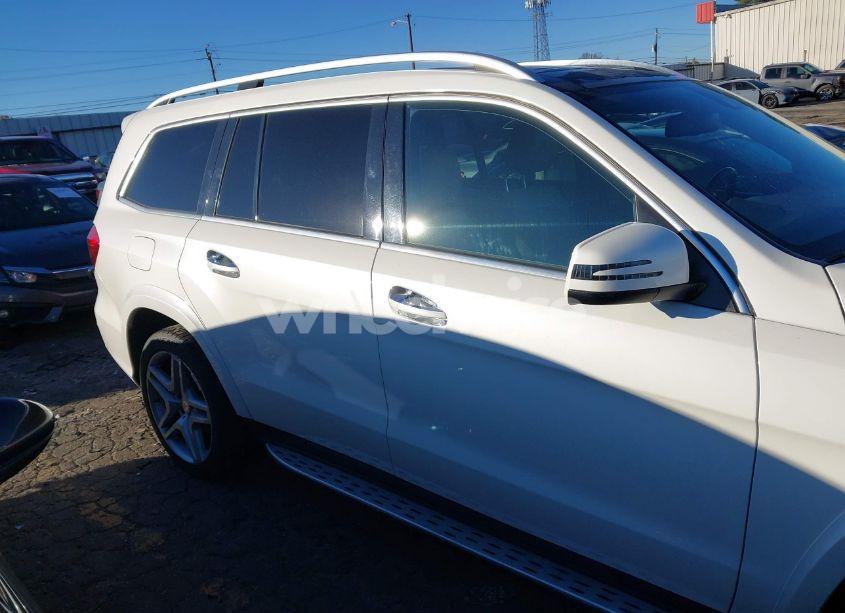 Photo 13 of 2016 Mercedes-benz Gl 550 4MATIC (VIN 4JGDF7DE6GA703049)
