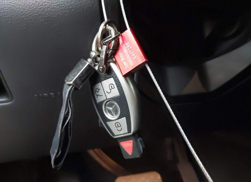 Photo 11 of 2013 Mercedes-benz Gl 550 4MATIC (VIN 4JGDF7DE7DA240222)