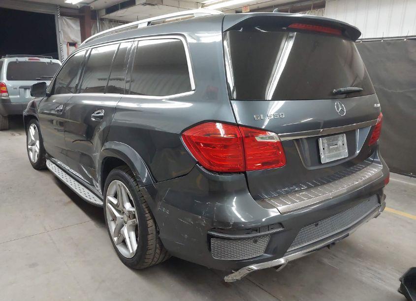 Photo 3 of 2013 Mercedes-benz Gl 550 4MATIC (VIN 4JGDF7DE7DA240222)