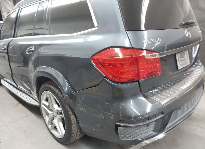 Photo 6 of 2013 Mercedes-benz Gl 550 4MATIC (VIN 4JGDF7DE7DA240222)