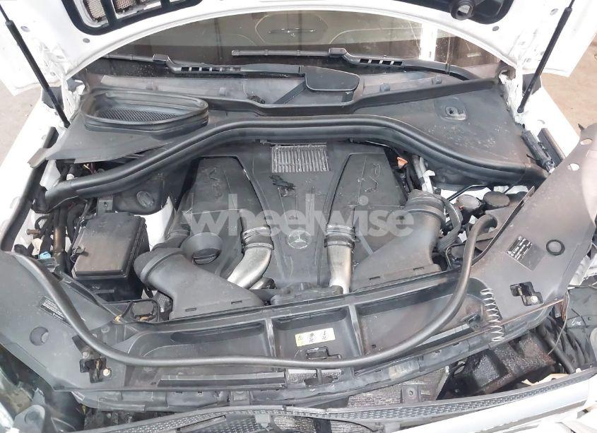 Photo 10 of 2013 Mercedes-benz Gl 550 4MATIC (VIN 4JGDF7DE8DA218553)