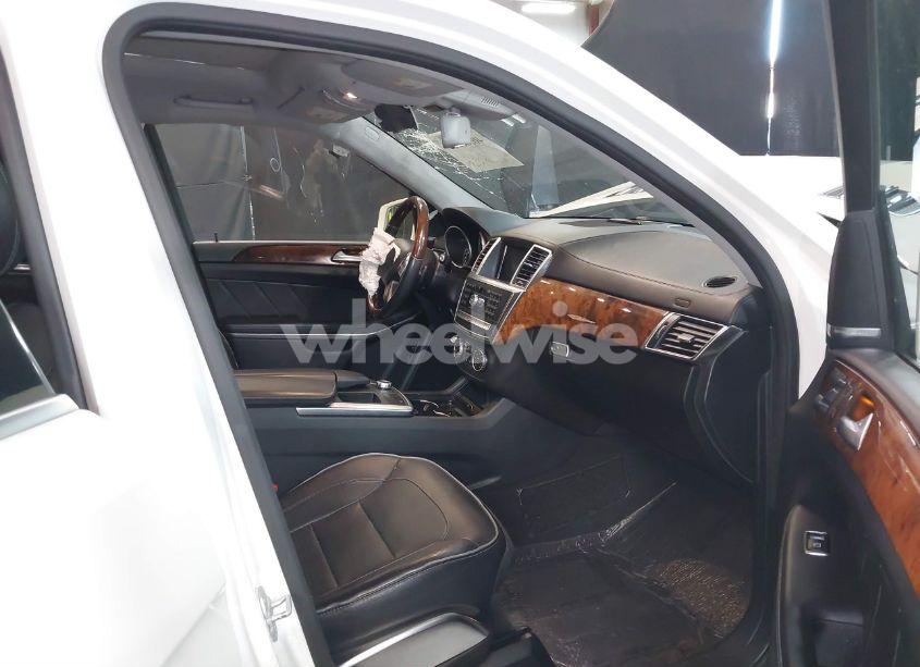 Photo 5 of 2013 Mercedes-benz Gl 550 4MATIC (VIN 4JGDF7DE8DA218553)