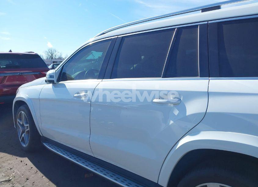 Photo 14 of 2018 Mercedes-benz Gls 550 4MATIC (VIN 4JGDF7DE8JB029455)