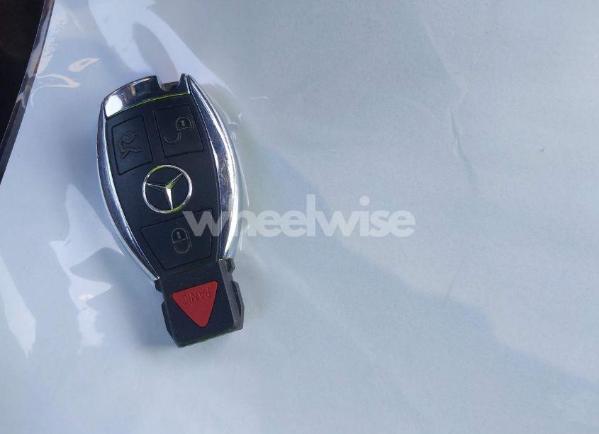 Photo 11 of 2013 Mercedes-benz Gl 550 4MATIC (VIN 4JGDF7DE9DA158265)