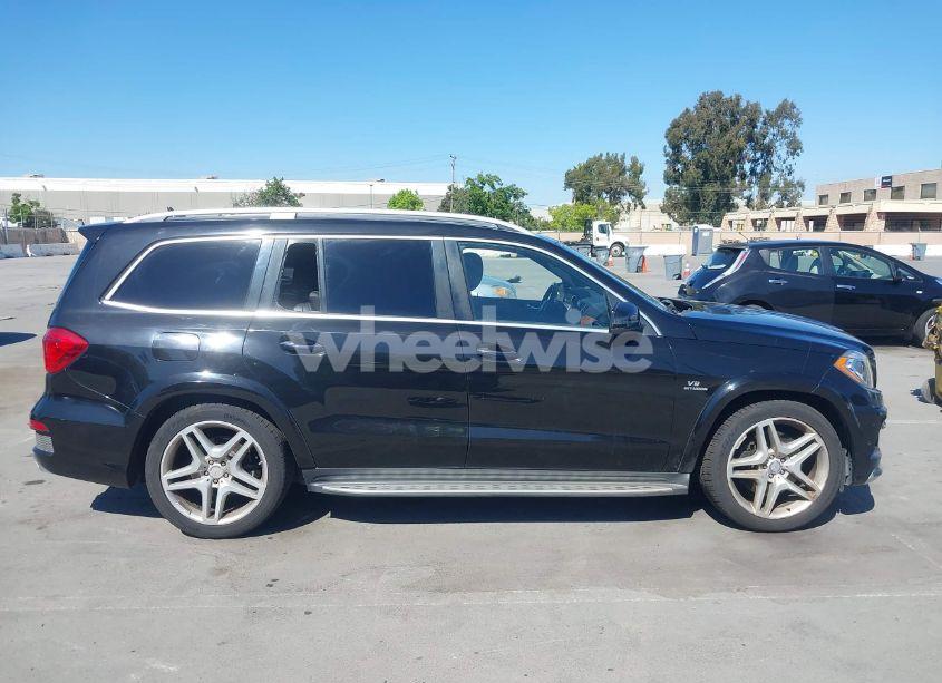 Photo 13 of 2013 Mercedes-benz Gl 550 4MATIC (VIN 4JGDF7DE9DA158265)