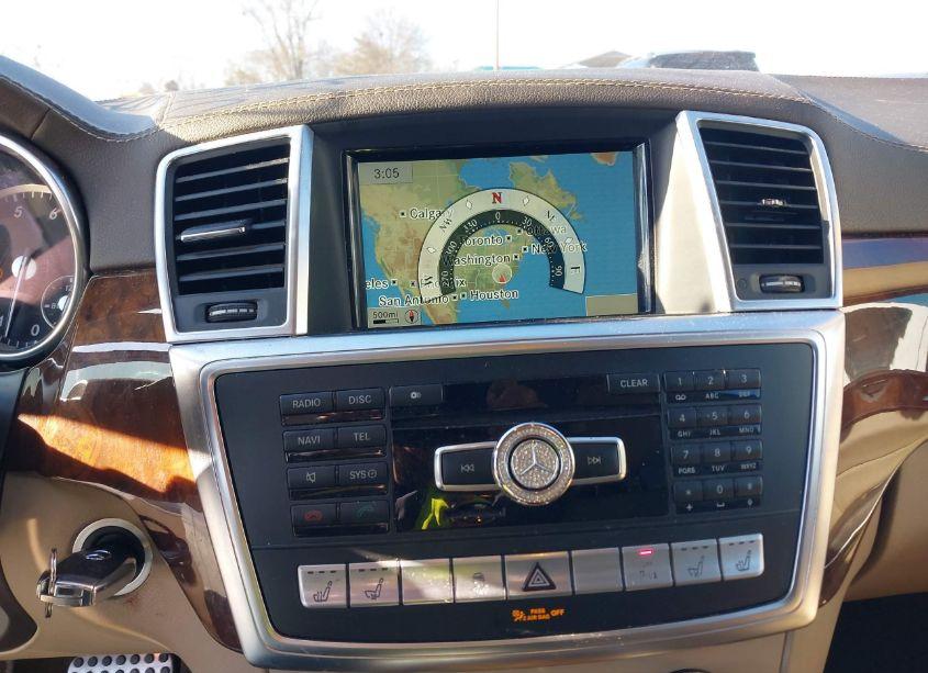 Photo 18 of 2014 Mercedes-benz Gl 550 4MATIC (VIN 4JGDF7DEXEA435412)