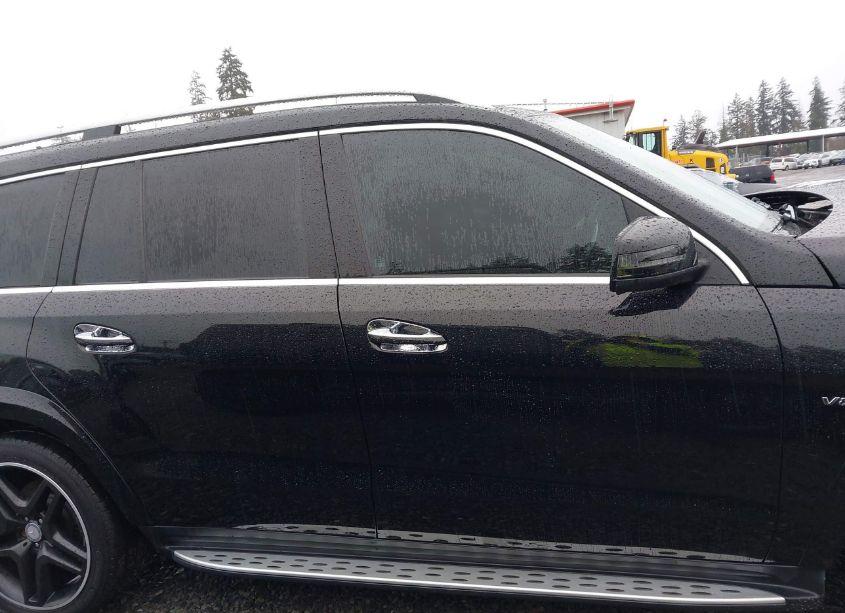 Photo 14 of 2016 Mercedes-benz Gl 550 4MATIC (VIN 4JGDF7DEXGA667575)