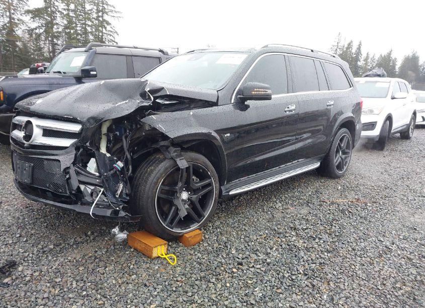 Photo 2 of 2016 Mercedes-benz Gl 550 4MATIC (VIN 4JGDF7DEXGA667575)