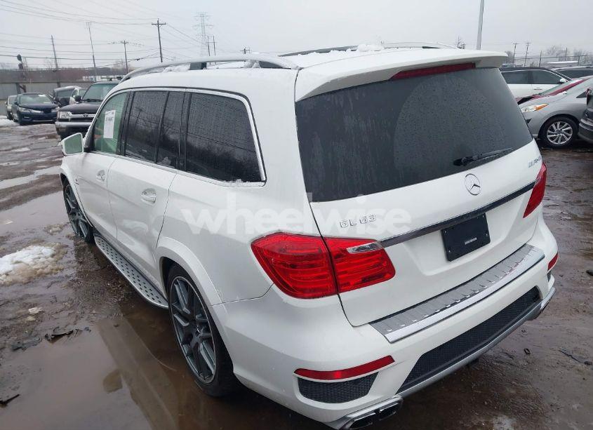 Photo 3 of 2015 Mercedes-benz Gl 63 AMG 4MATIC (VIN 4JGDF7EE3FA594305)