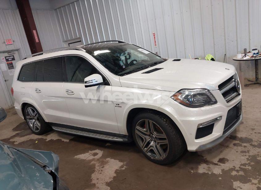 Photo 13 of 2015 Mercedes-benz Gl 63 AMG 4MATIC (VIN 4JGDF7EE8FA448000)