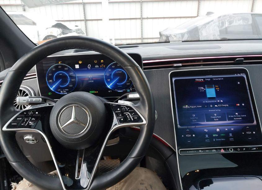 Photo 18 of 2023 Mercedes-benz Eqs 450+ SUV (VIN 4JGDM2DB0PA013960)