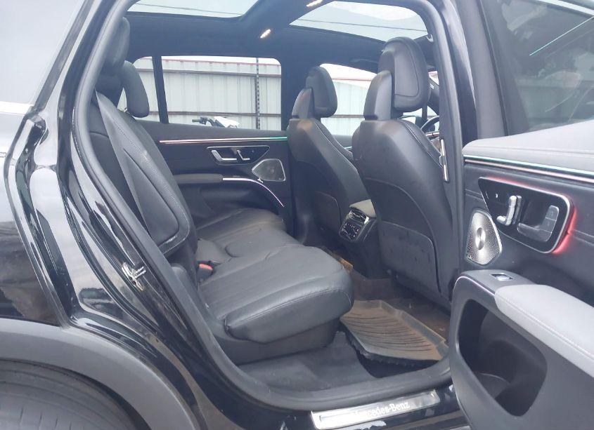 Photo 8 of 2023 Mercedes-benz Eqs 450+ SUV (VIN 4JGDM2DB0PA013960)