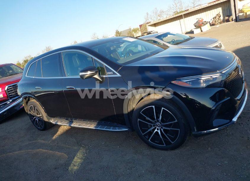 Photo 14 of 2023 Mercedes-benz Eqs 450+ SUV (VIN 4JGDM2DB2PA005780)