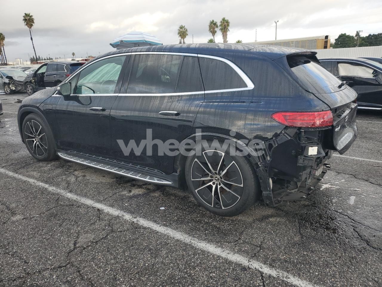 Photo 2 of 2023 MERCEDES-BENZ EQS SUV 450+ (VIN 4JGDM2DB5PA010293)