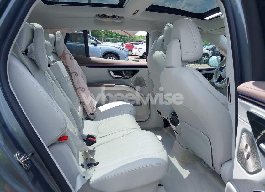 Photo 8 of 2023 Mercedes-benz Eqs 450+ SUV (VIN 4JGDM2DB7PA023546)