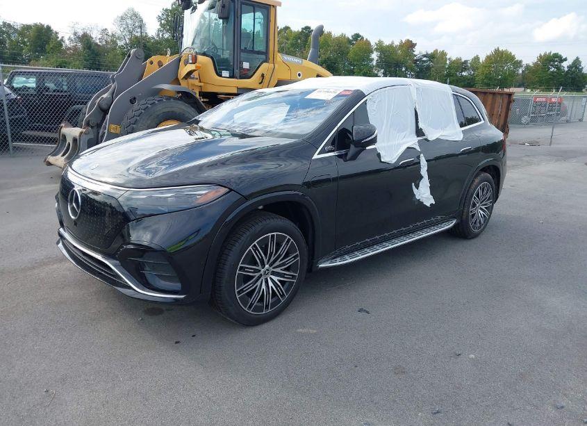 Photo 2 of 2024 Mercedes-benz Eqs 450 SUV (VIN 4JGDM2DBXRA032521)