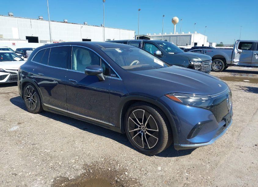 2023 Mercedes-benz Eqs 450 SUV 4MATIC (VIN 4JGDM2EB5PA015007) main photo