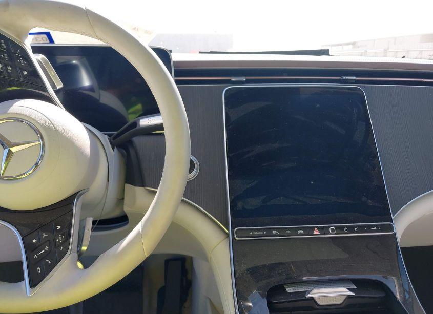 Photo 7 of 2023 Mercedes-benz Eqs 450 SUV 4MATIC (VIN 4JGDM2EB5PA015007)