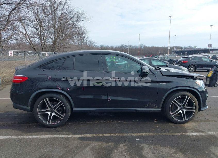 Photo 13 of 2018 Mercedes-benz Amg GLE 43 COUPE 4MATIC (VIN 4JGED6EB4JA091692)