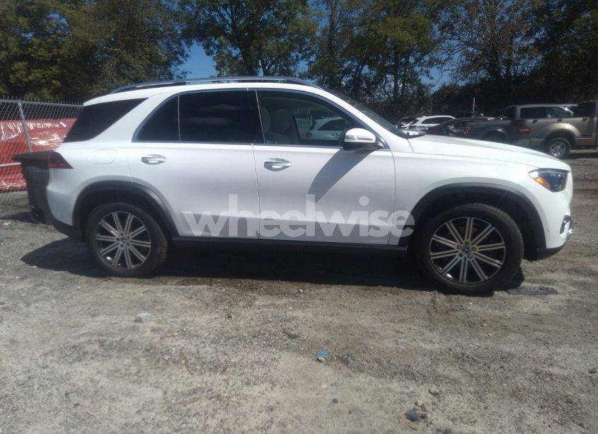 Photo 13 of 2024 Mercedes-benz Gle 350 4MATIC (VIN 4JGFB4FB1RB143864)