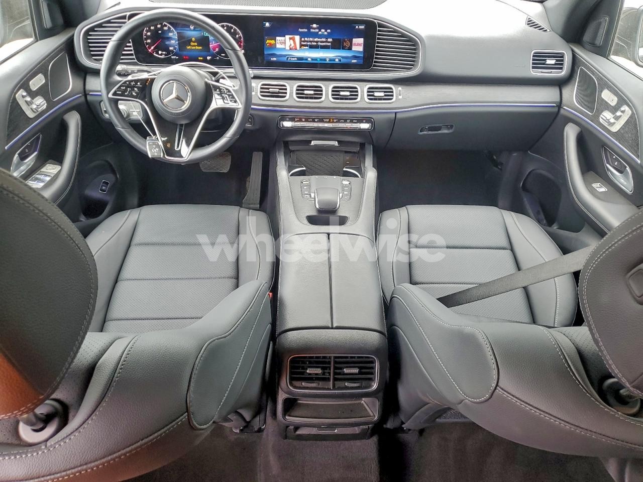 Photo 8 of 2025 MERCEDES-BENZ GLE 350 4MATIC (VIN 4JGFB4FB2SB479772)