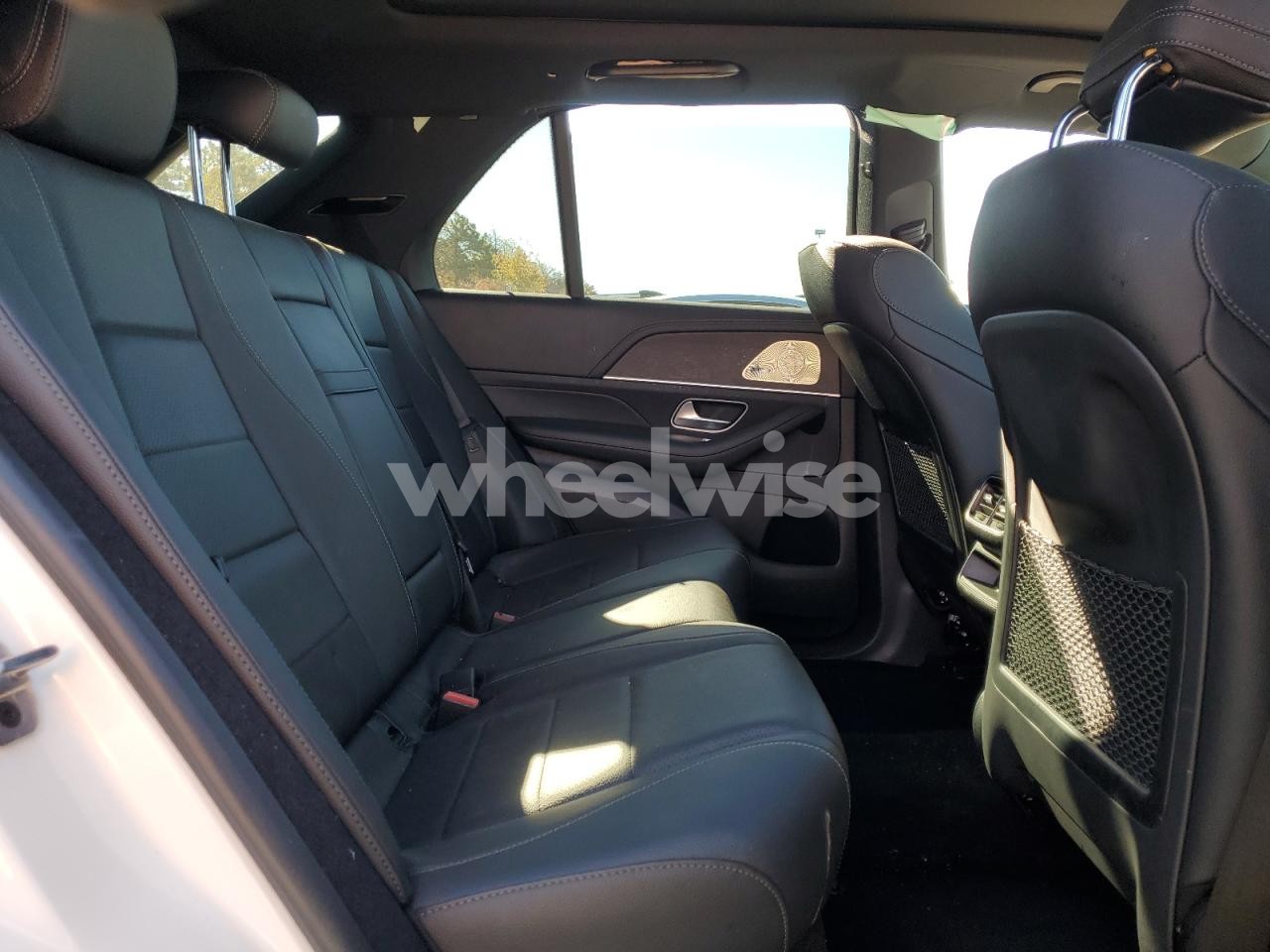 Photo 11 of 2024 MERCEDES-BENZ GLE 350 4MATIC (VIN 4JGFB4FB8RA984490)