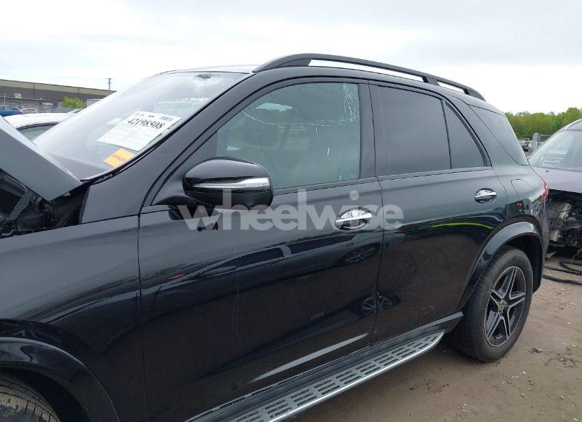 Photo 15 of 2025 Mercedes-benz Gle 450E 4MATIC (VIN 4JGFB4GB4SB350463)