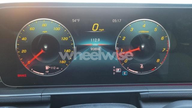 Photo 3 of 2021 MERCEDES-BENZ GLE 350 N/A (VIN 4JGFB4JB0MA392033)