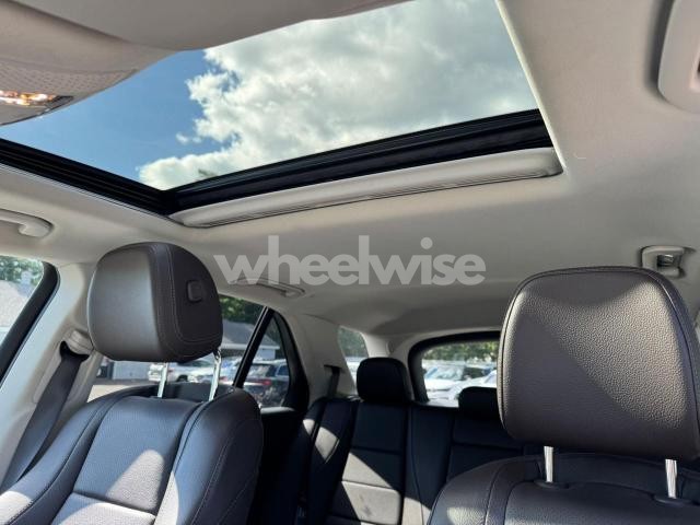 Photo 6 of 2020 MERCEDES-BENZ GLE 350 4MATIC (VIN 4JGFB4KB3LA149605)