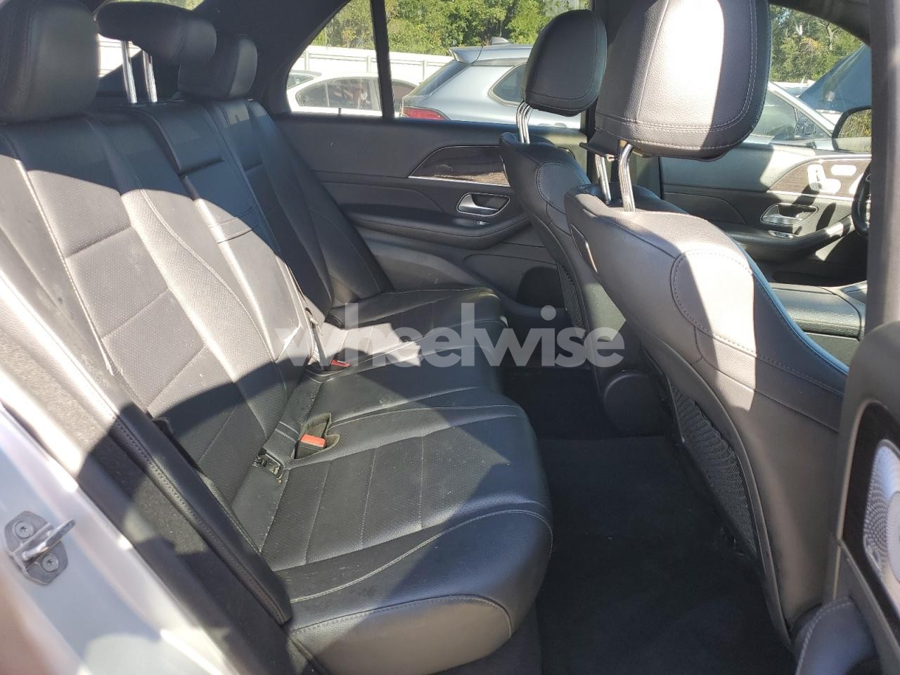 Photo 11 of 2020 MERCEDES-BENZ GLE 350 4MATIC (VIN 4JGFB4KB9LA040713)
