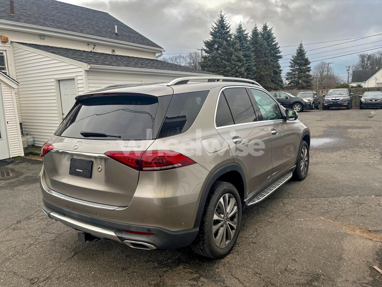 Photo 3 of 2020 MERCEDES-BENZ GLE 350 4MATIC (VIN 4JGFB4KE3LA055279)