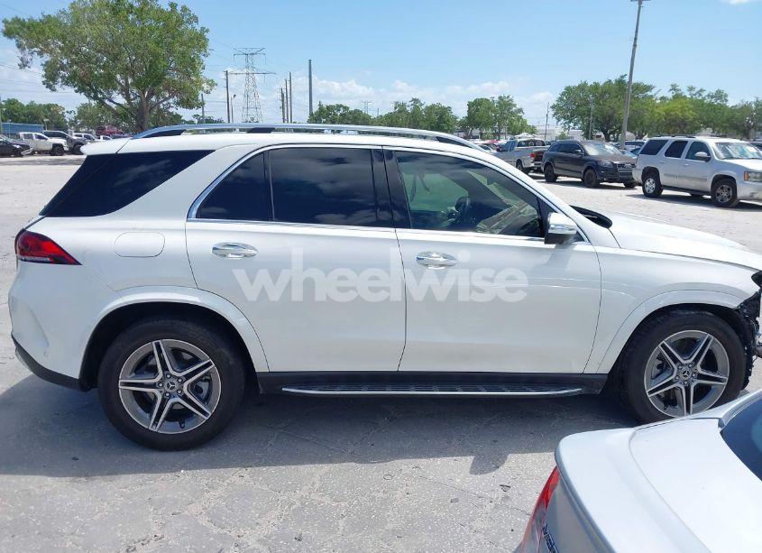 Photo 13 of 2022 Mercedes-benz Gle 450 4MATIC (VIN 4JGFB5KB0NA659872)