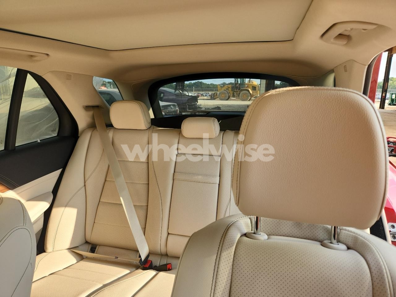 Photo 10 of 2021 MERCEDES-BENZ GLE 450 4MATIC (VIN 4JGFB5KB1MA527010)