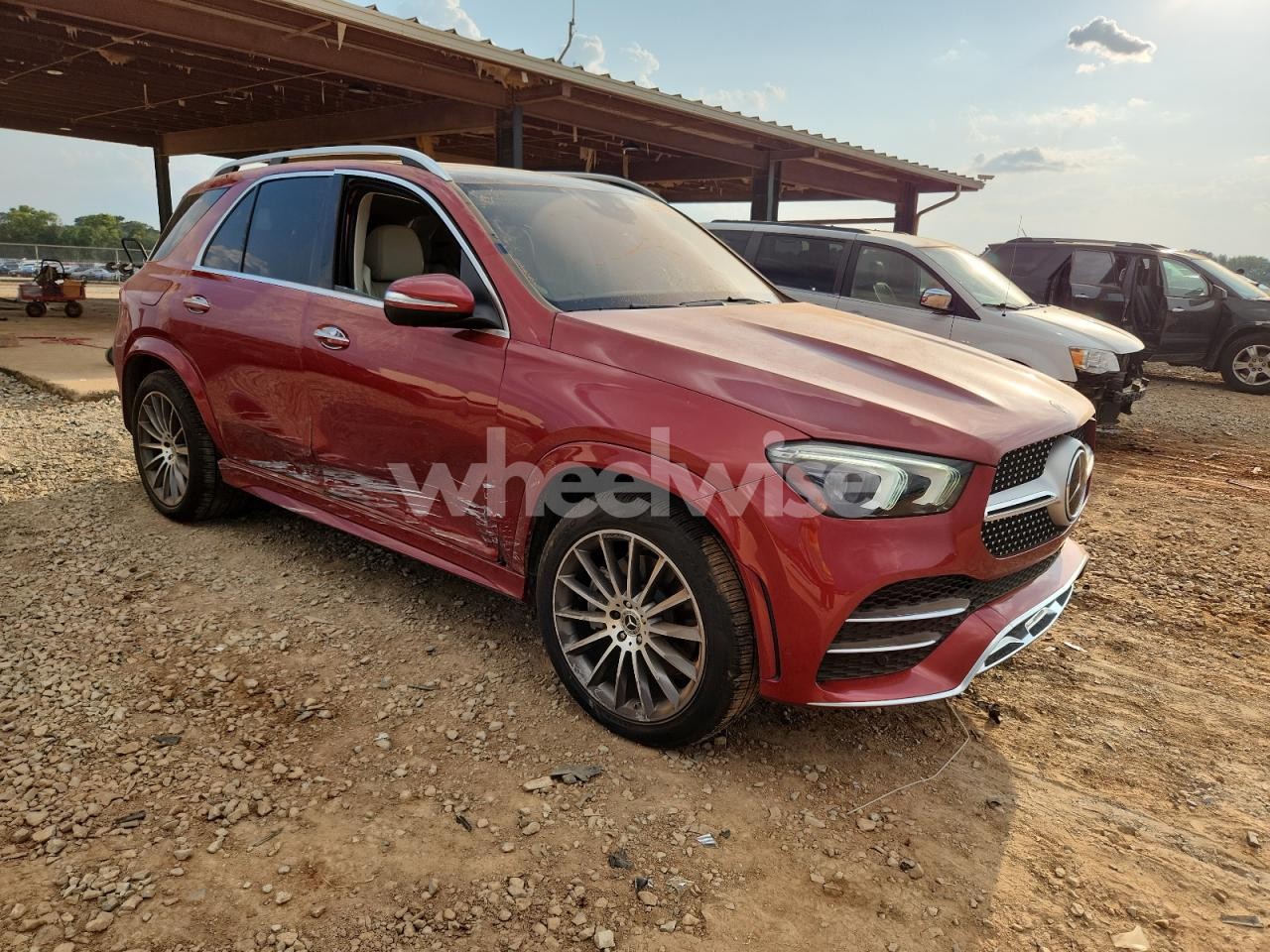Photo 4 of 2021 MERCEDES-BENZ GLE 450 4MATIC (VIN 4JGFB5KB1MA527010)
